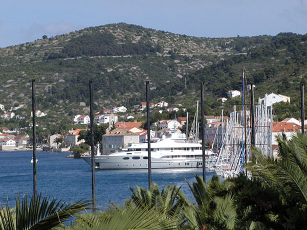 Otok Vis (9)